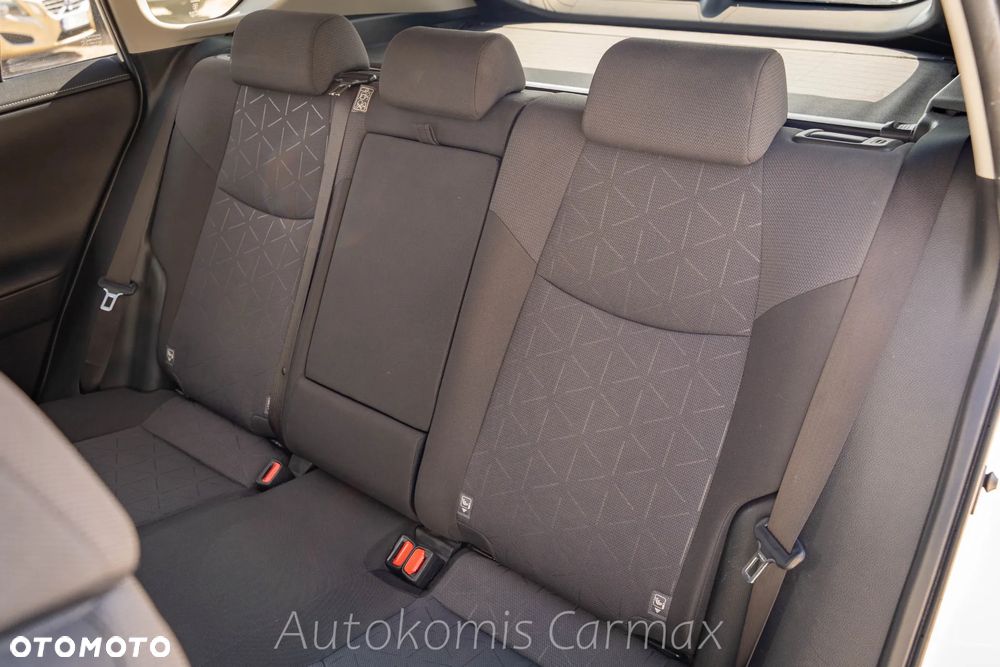 Toyota RAV4 - 22