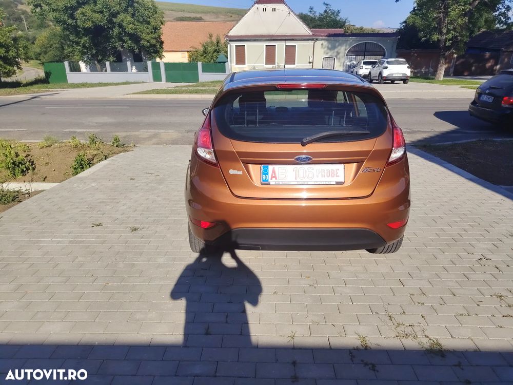 Ford Fiesta 1.25i Titanium - 14