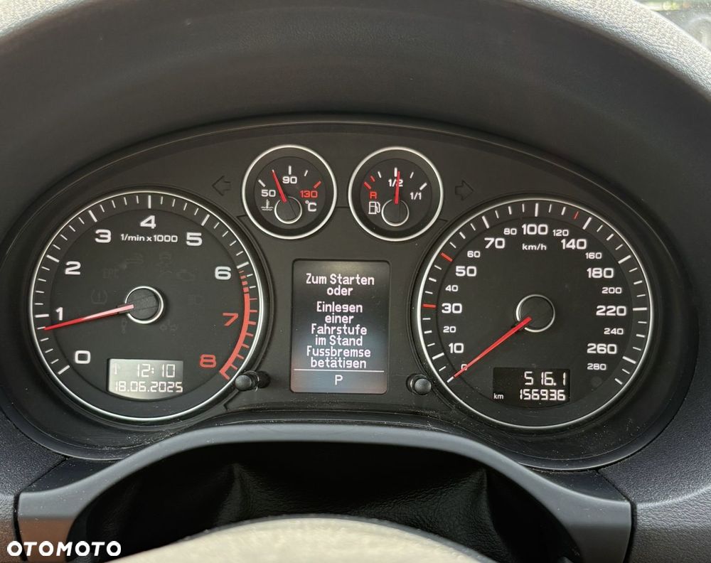 Audi A3 Cabrio 1.8 TFSI Attraction S tronic - 12