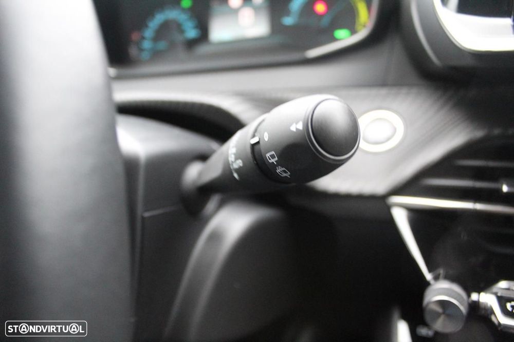 Peugeot e-208 Active Pack - 33