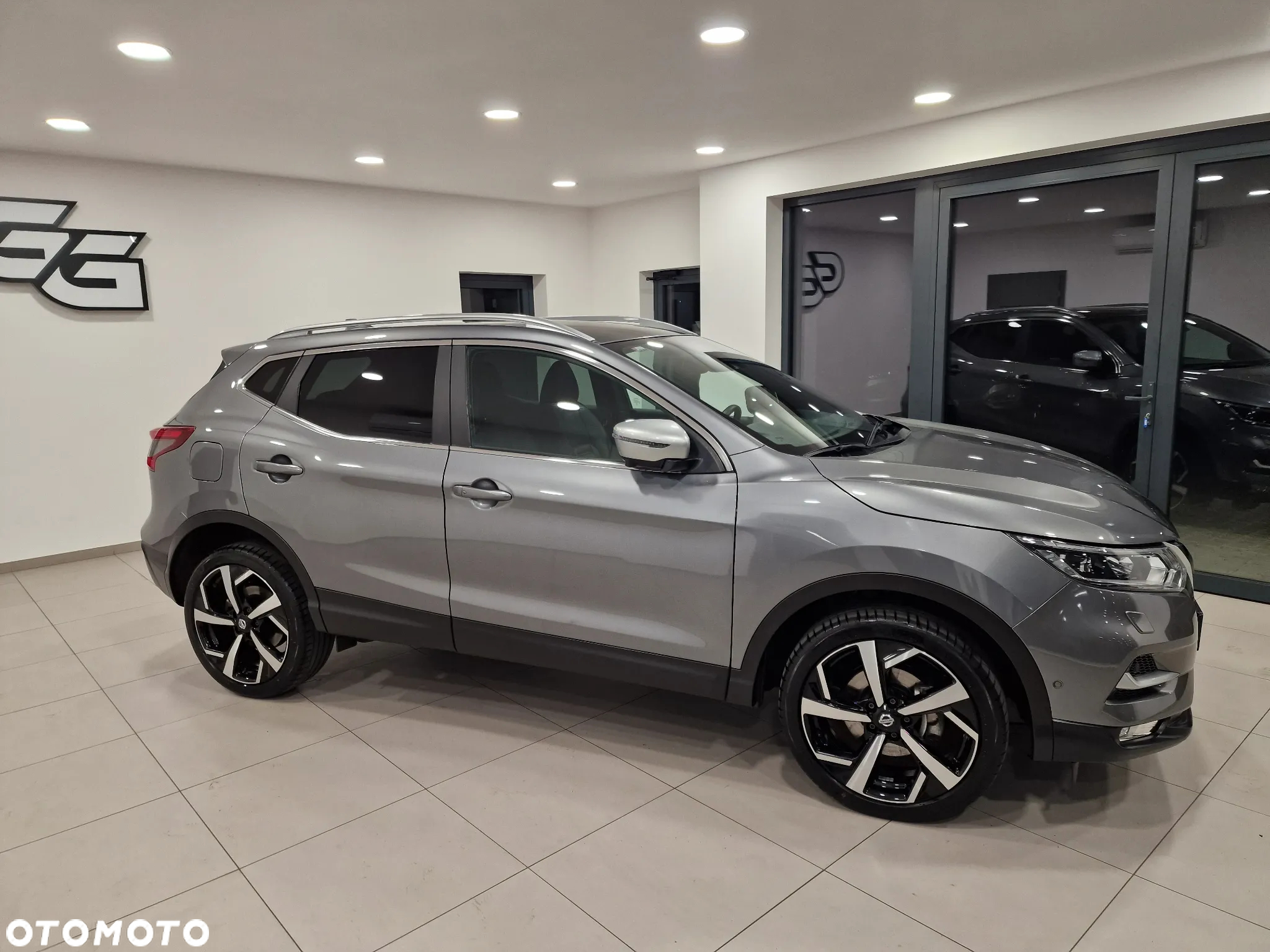 Nissan Qashqai 1.6 DIG-T Tekna+ - 9