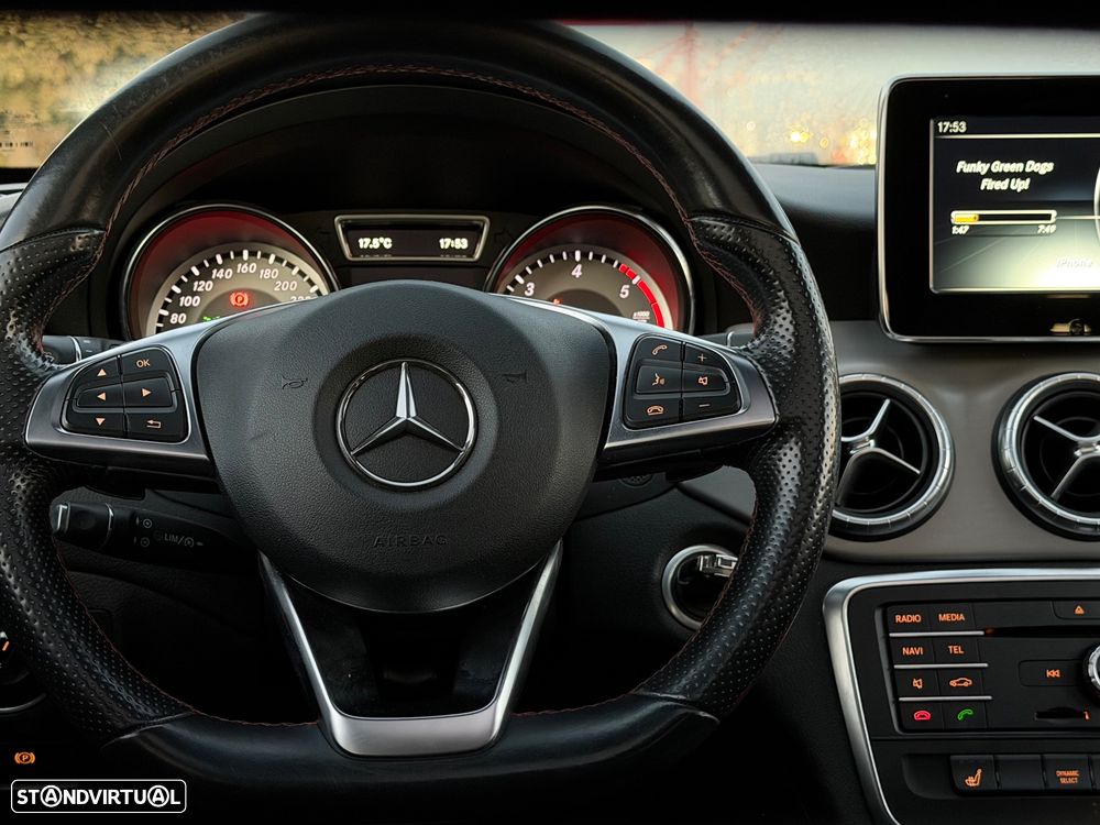 Mercedes-Benz CLA 220 d 4Matic 7G-DCT AMG Line - 18