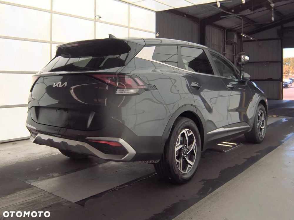 Kia Sportage 1.6 T-GDI Business Line 4WD DCT - 4