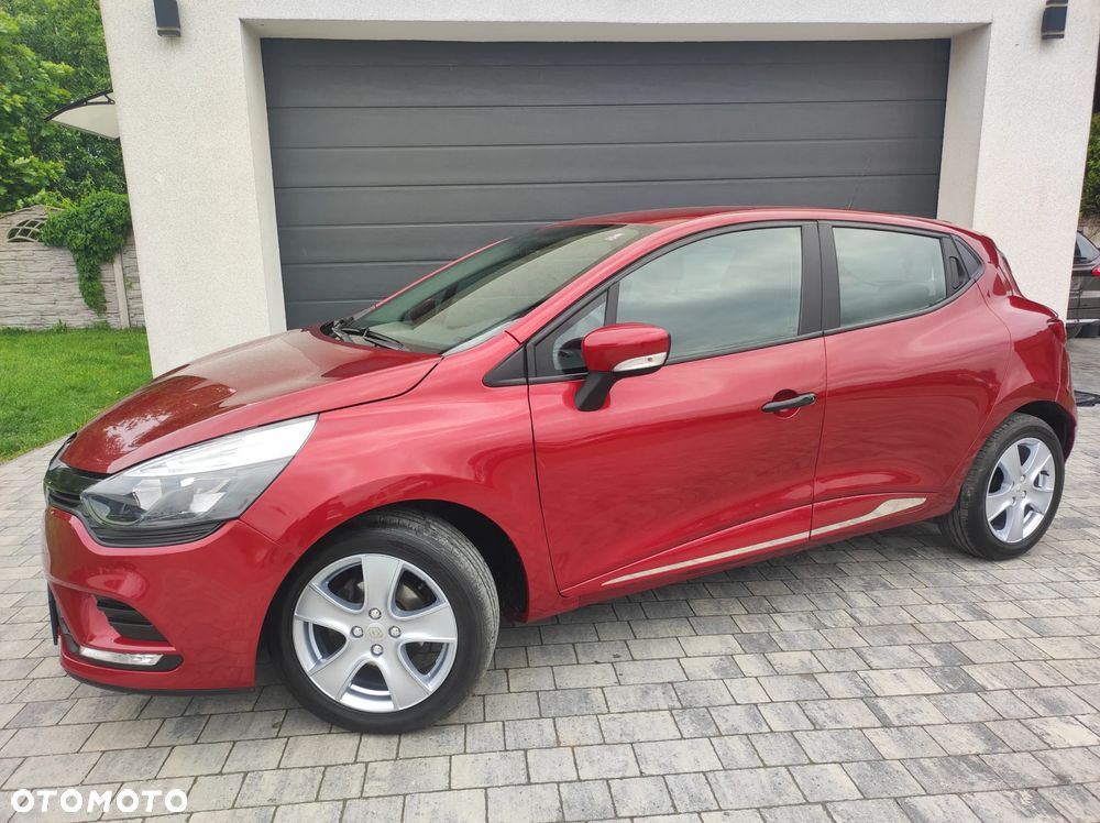 Renault Clio - 21