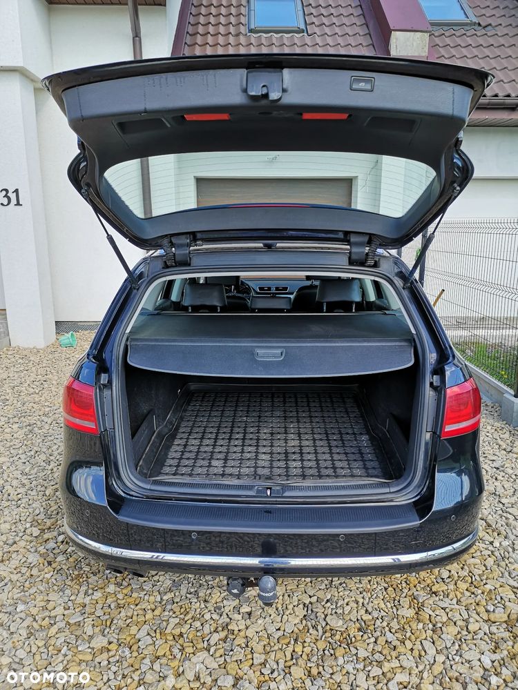 Volkswagen Passat 2.0 TDI Highline DSG - 16