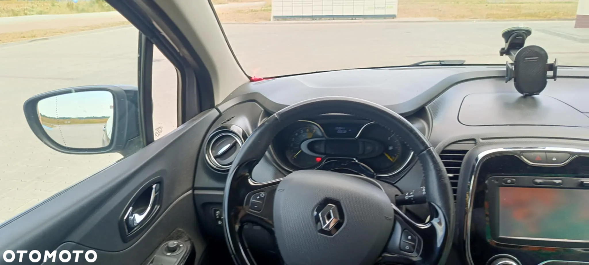 Renault Captur 1.2 TCe Zen EDC - 4