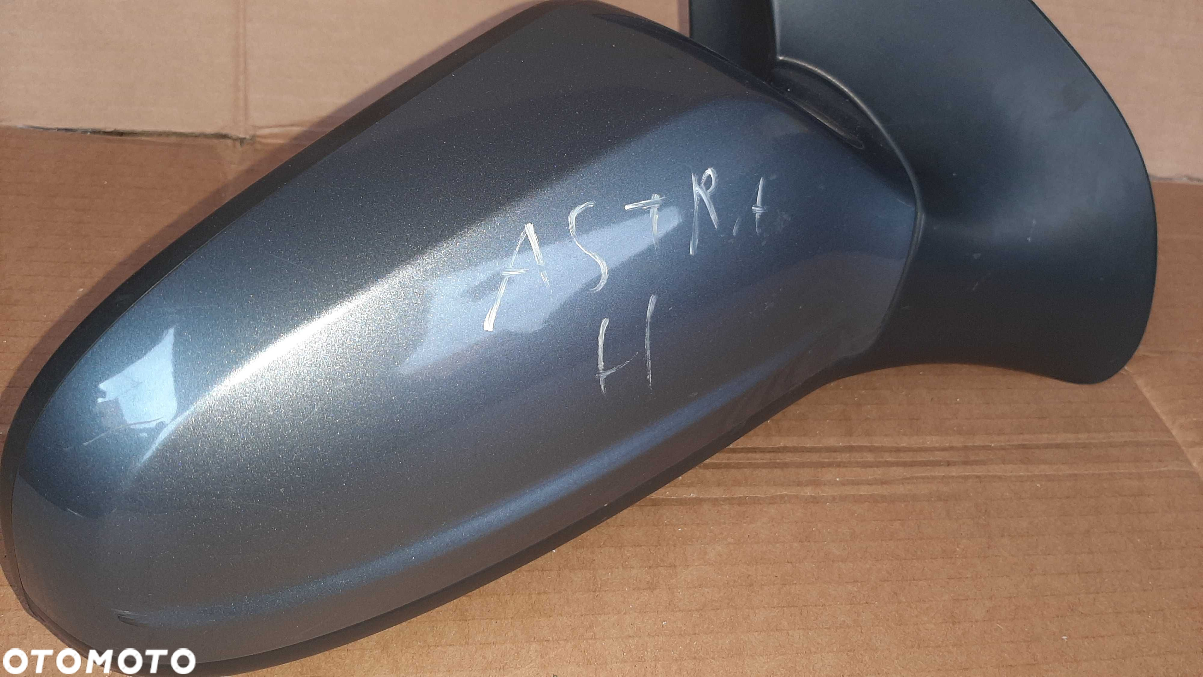 lak. Z155 Opel Astra H III lusterko zewnętrzne prawe  5 PIN - 6