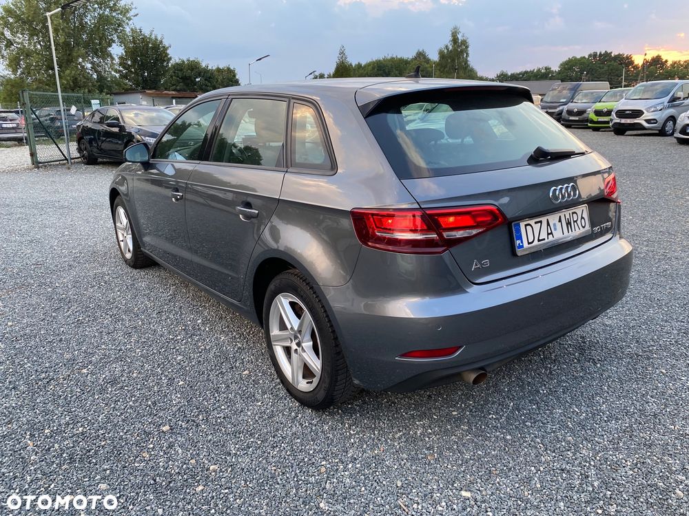Audi A3 Sportback 30 TFSI - 4
