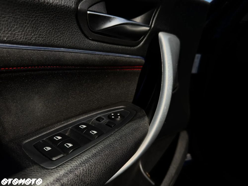 BMW Seria 1 116i Sport Line - 18