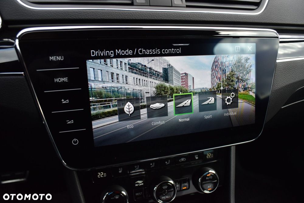 Skoda Superb 2.0 TSI L&K DSG - 22