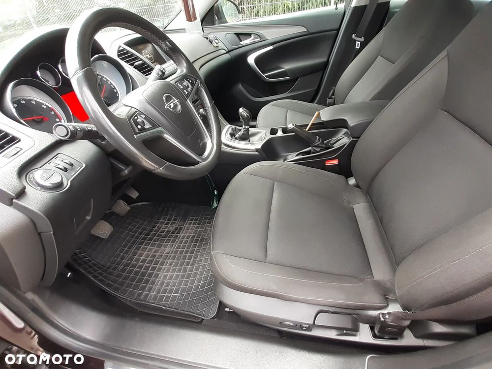 Opel Insignia 1.4 T Cosmo S&S - 16