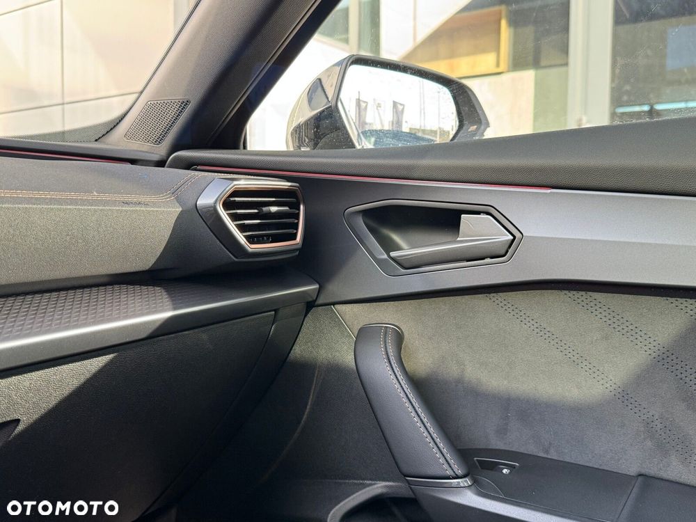 Cupra Formentor 1.5 eTSI mHEV DSG - 35
