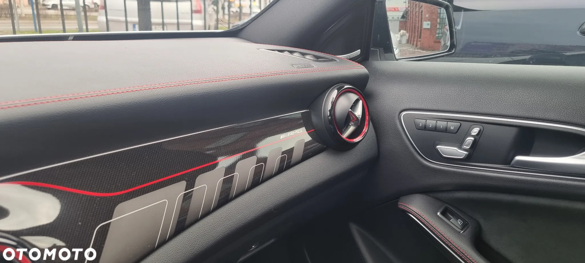 Mercedes-Benz GLA AMG 45 4Matic AMG Speedshift 7G-DCT AMG Night Edition - 22