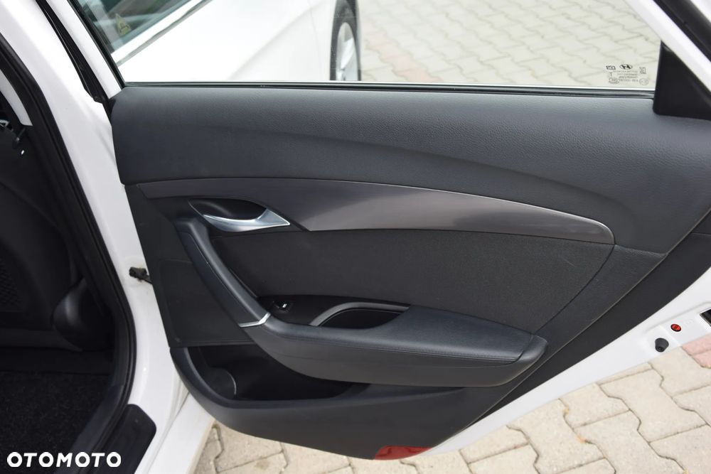 Hyundai i40 i40cw 1.6 Fifa World Cup Edition - 20