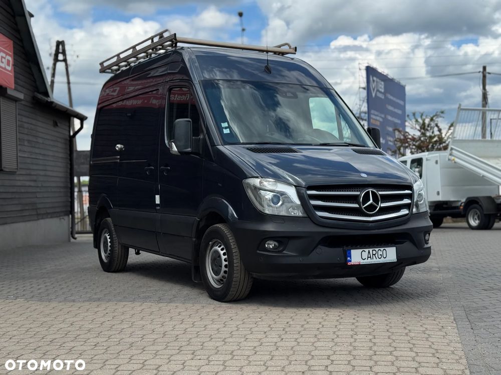 Mercedes-Benz SPRINTER 319 - 4