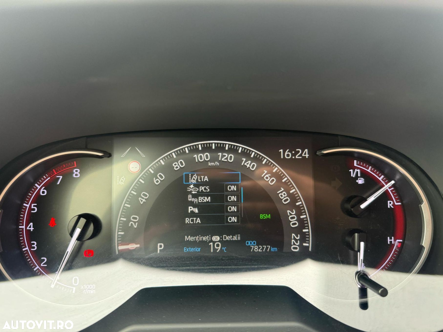 Toyota RAV4 2.0P CVT AWD Dynamic - 11