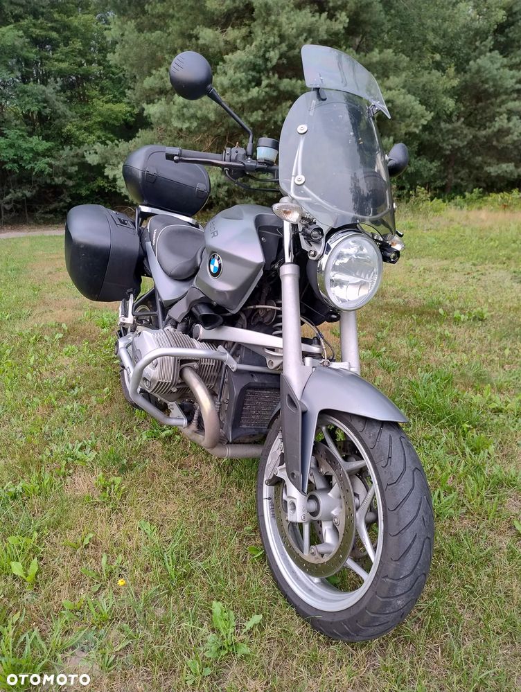 BMW R - 1