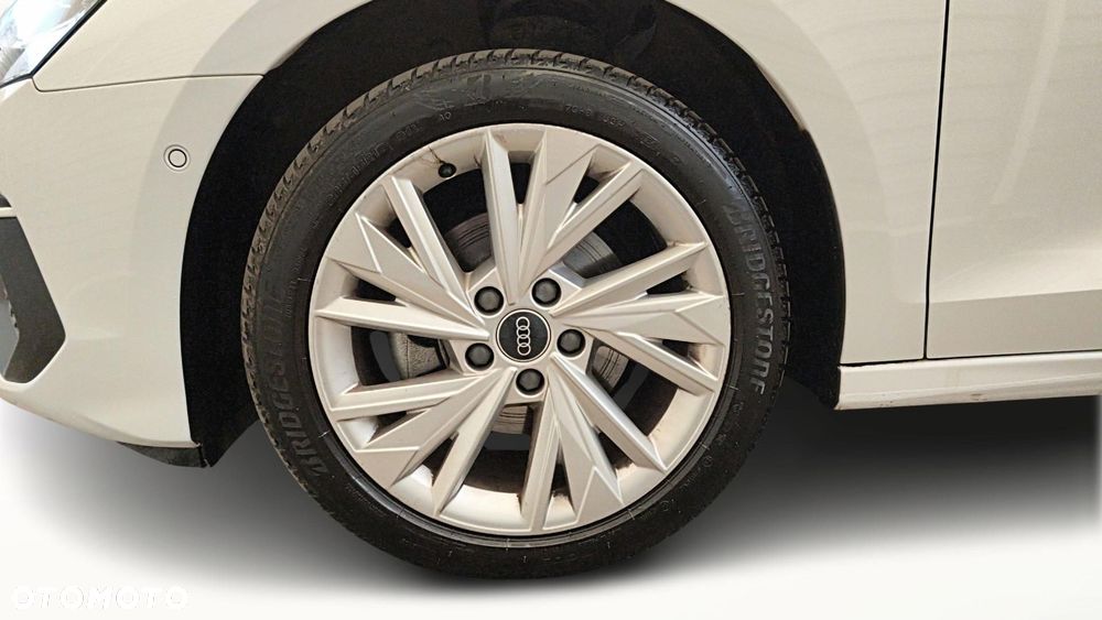 Audi A3 Limousine 35 TFSI mHEV S tronic - 14