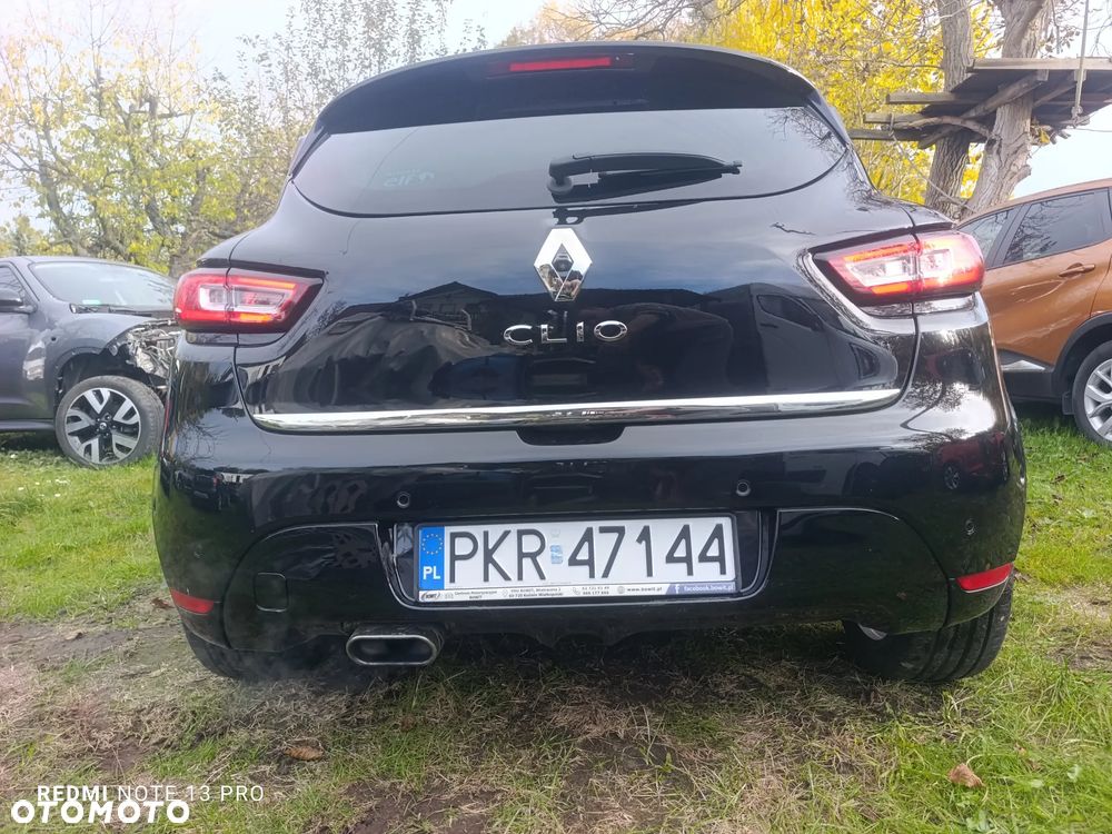 Renault Clio - 24