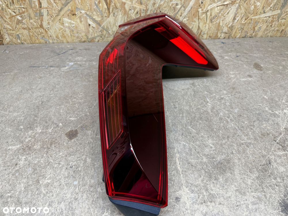 LAMPA TYŁ LEWA LED DACIA JOGGER 265557076R - 11