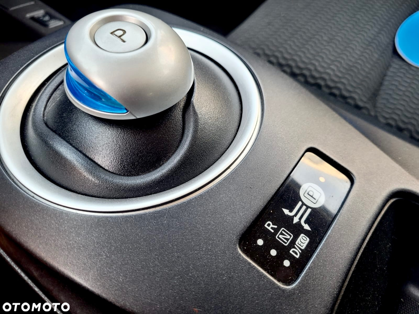 Nissan Leaf - 8