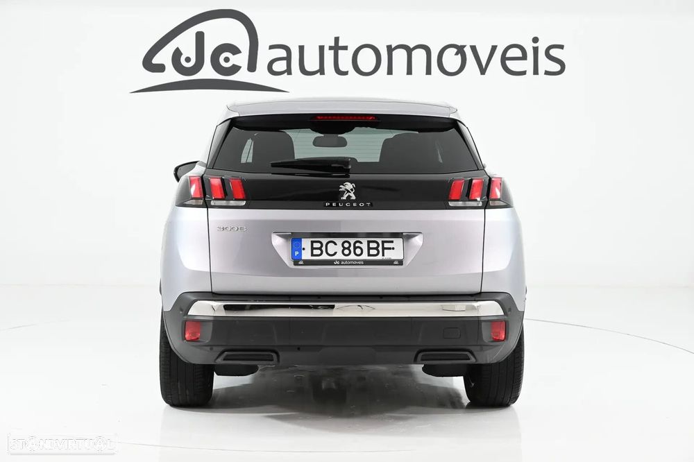 Peugeot 3008 1.2 PureTech Allure Pack EAT8 - 9