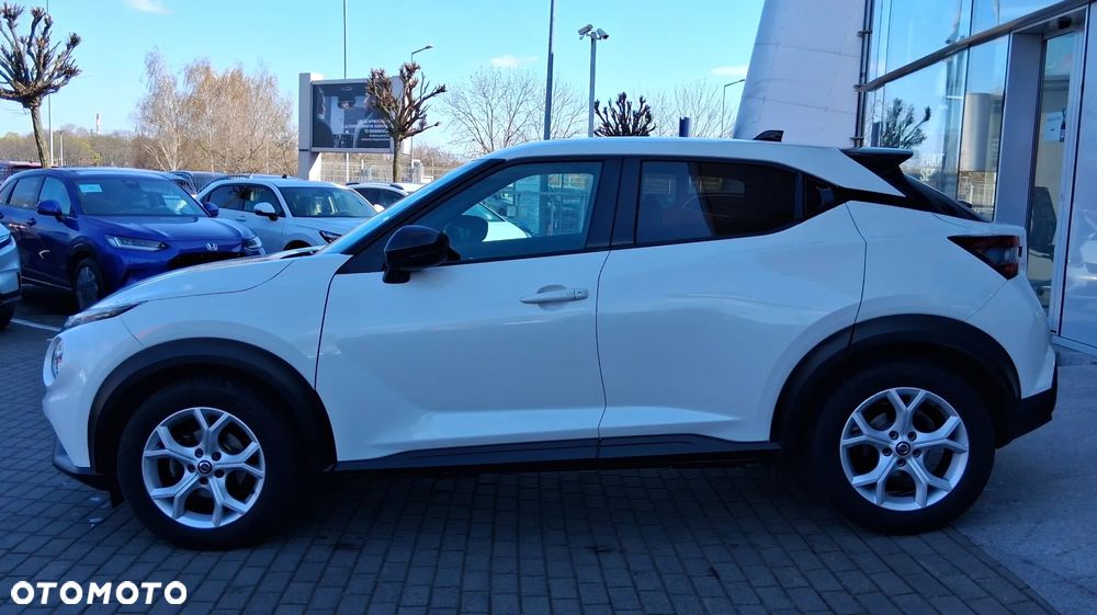 Nissan Juke 1.0 DIG-T N-Connecta - 4