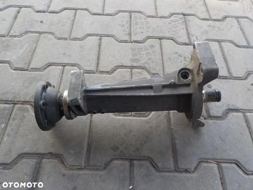 VW T4 PÓŁOŚ FLANSZA OBUDOWA PÓŁOSI PRAWA - 3