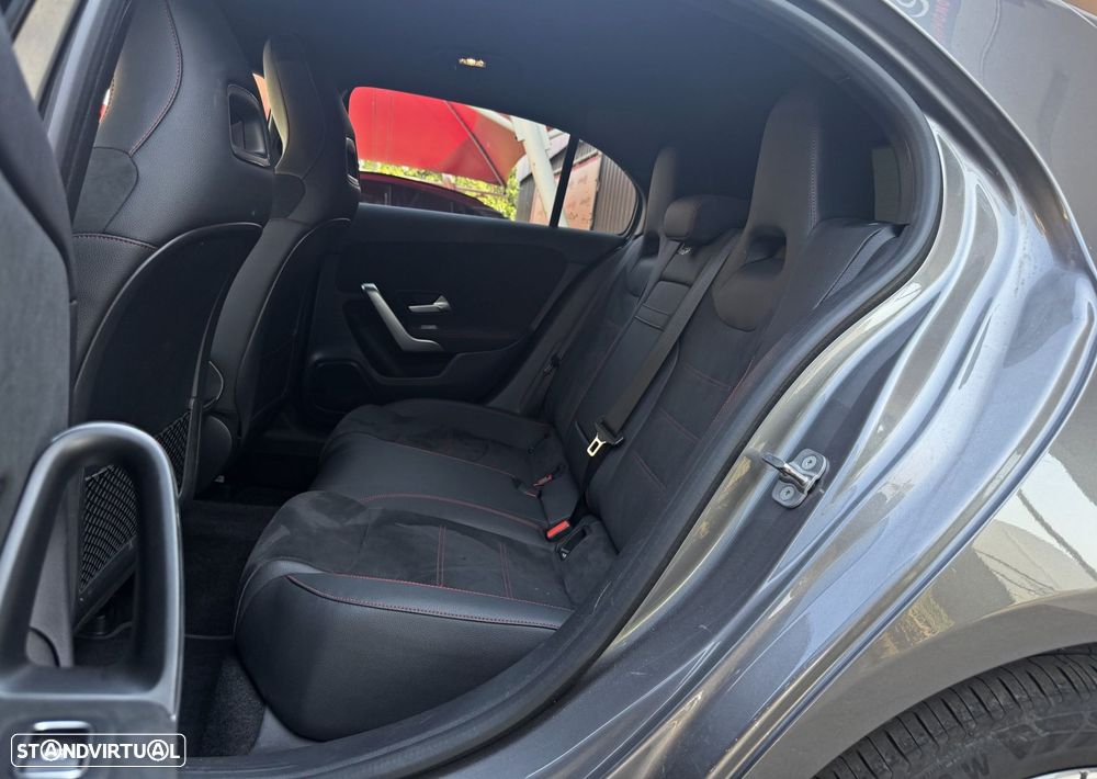 Mercedes-Benz A 250 - 20