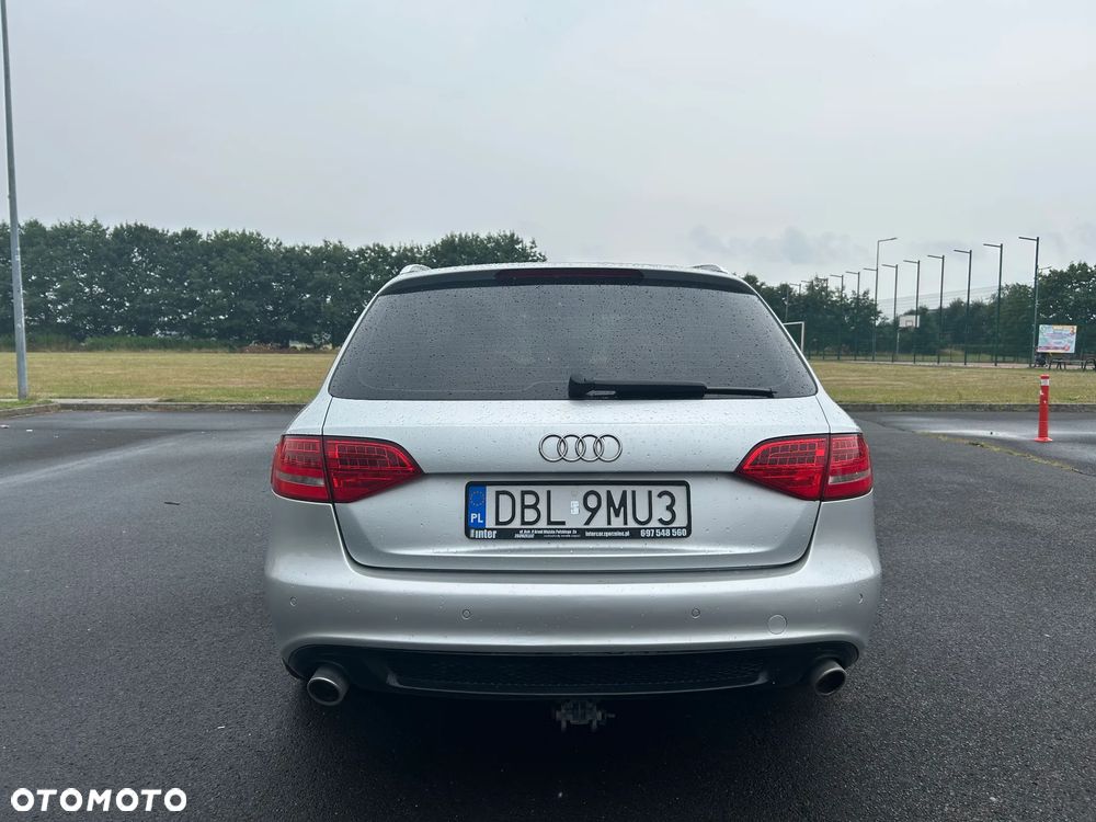 Audi A4 Avant 2.0 TDI - 4
