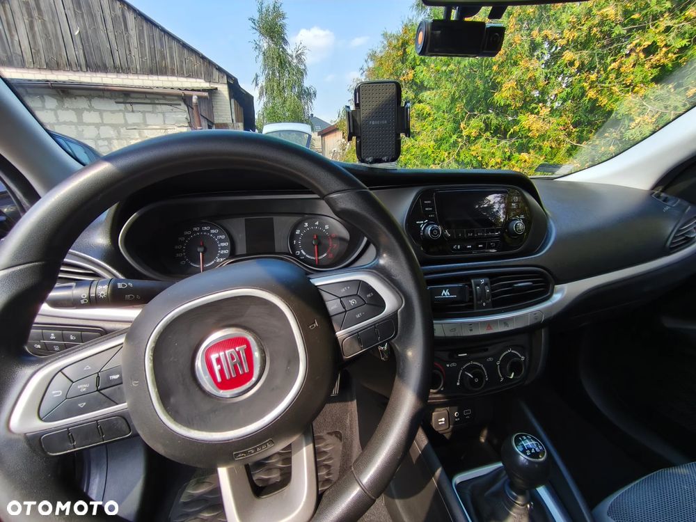 Fiat Tipo 1.4 16v Easy - 10