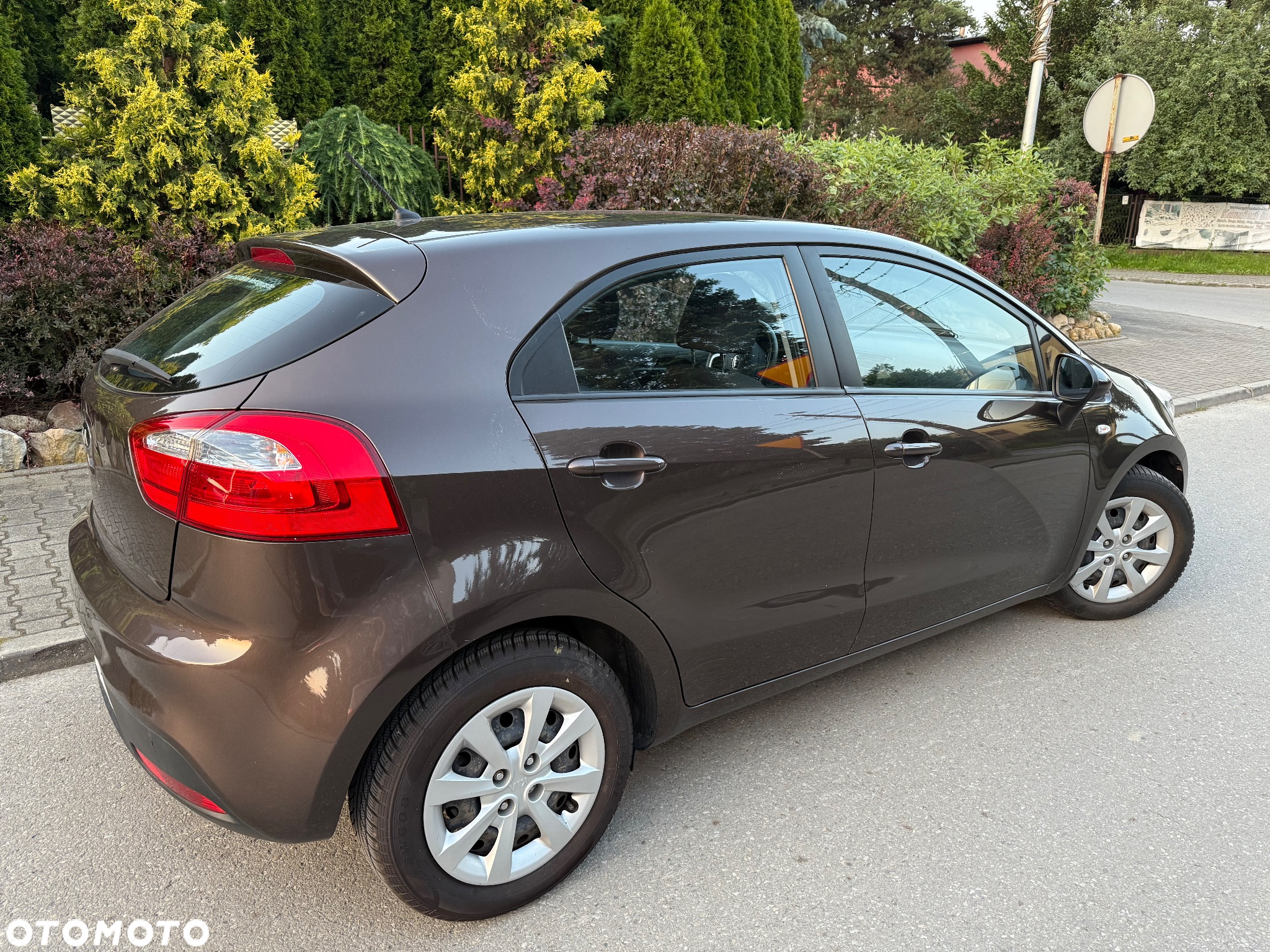 Kia Rio 1.2 Edition 7 - 18