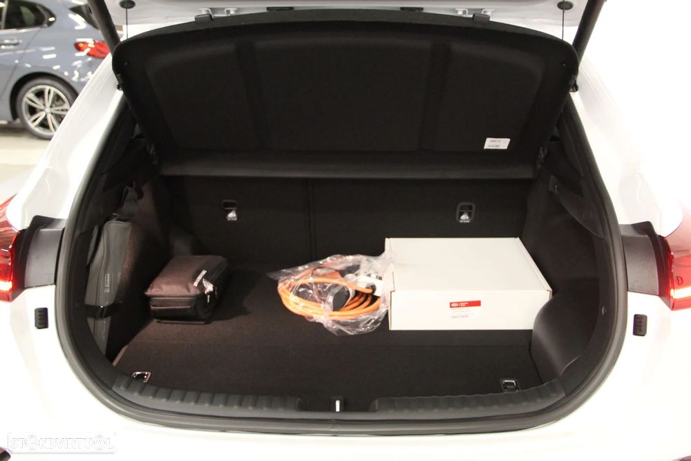 Kia XCeed 1.6 GDi PHEV Tech - 23