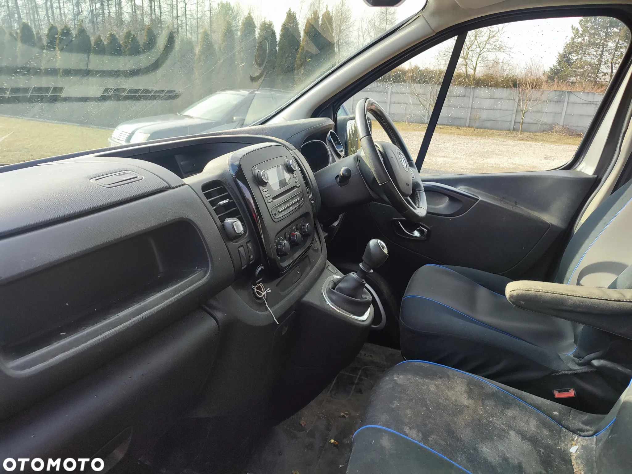 Opel vivaro - 9
