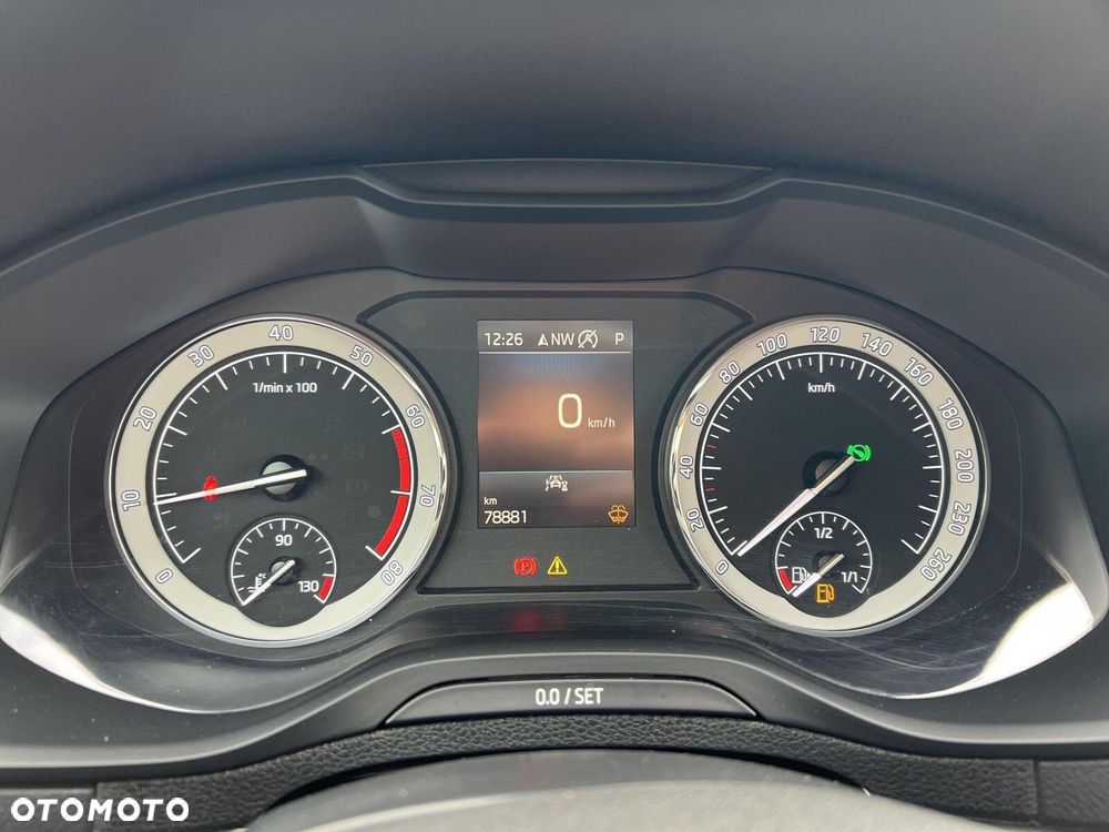 Skoda Karoq 1.5 TSI ACT 4x2 Style DSG - 18