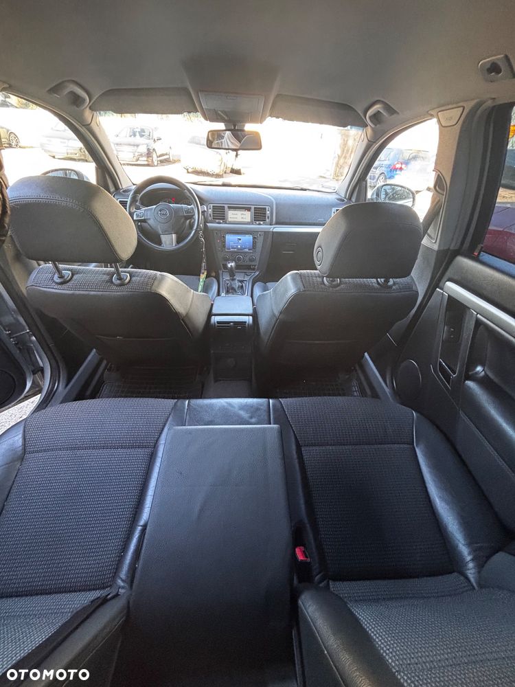 Opel Vectra 1.9 CDTI DPF Cosmo Plus - 14