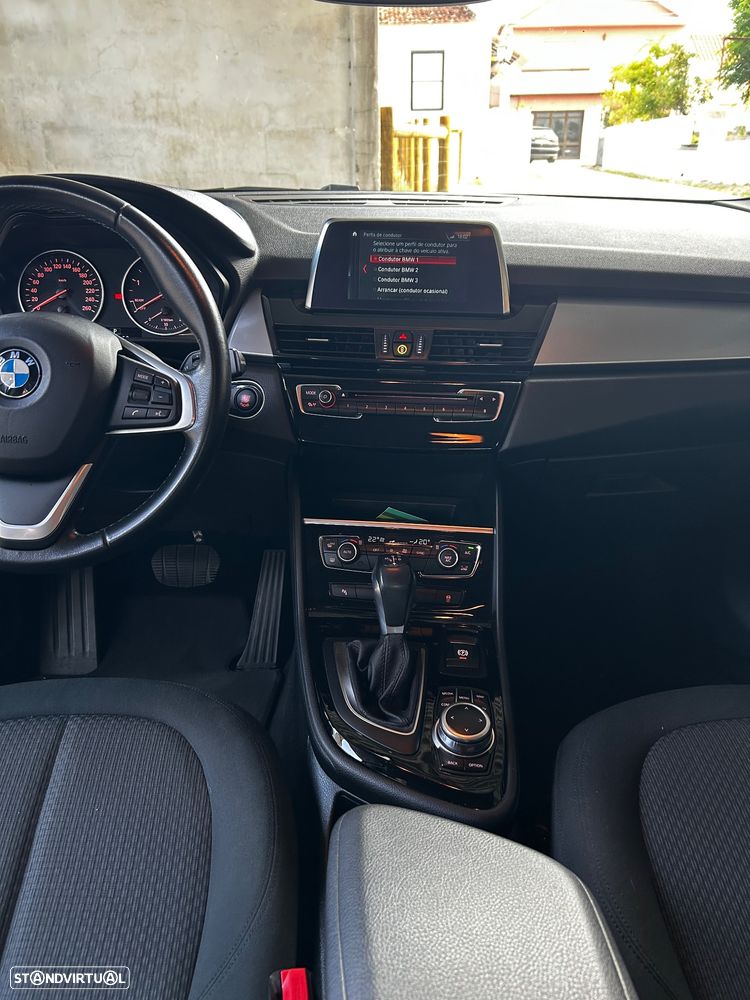 BMW 216 Active Tourer d Line Luxury Auto - 9