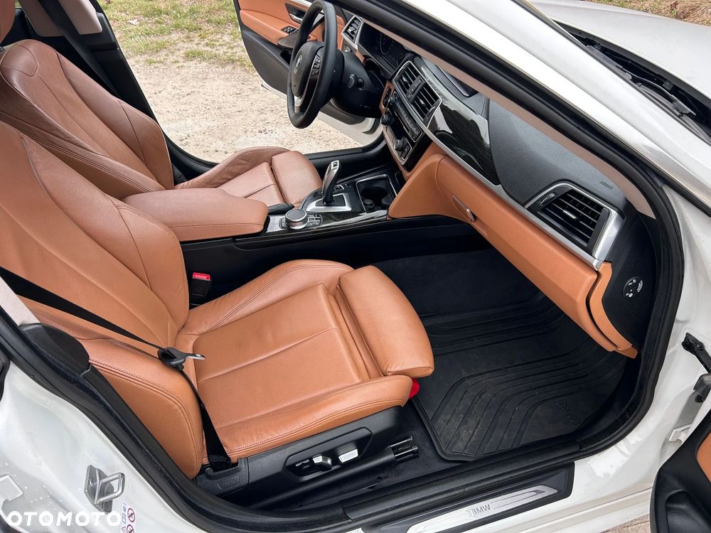 BMW 3GT 320d Luxury Line - 34