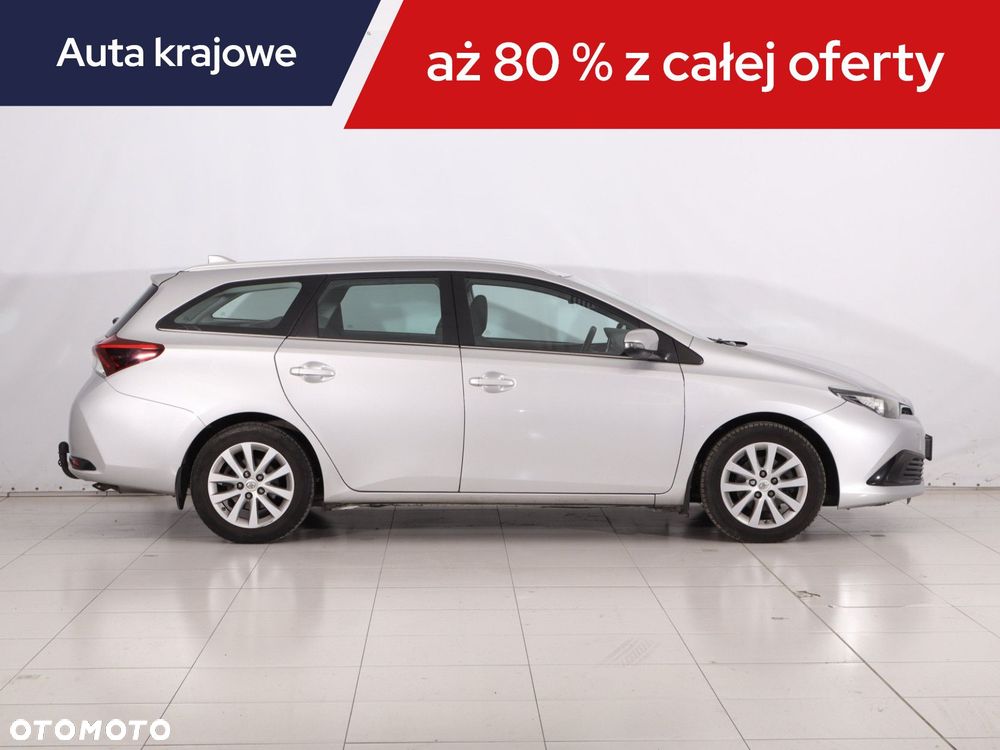 Toyota Auris - 8