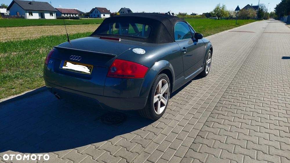 Audi TT Roadster 1.8 T - 4