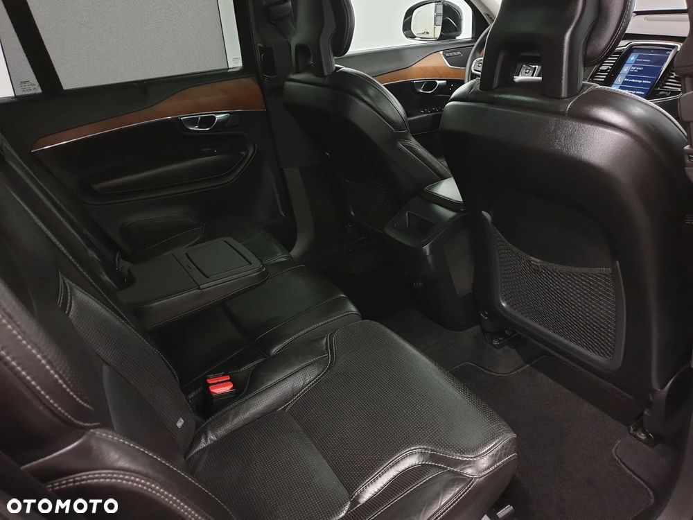 Volvo XC 90 D5 AWD Inscription 7os - 26