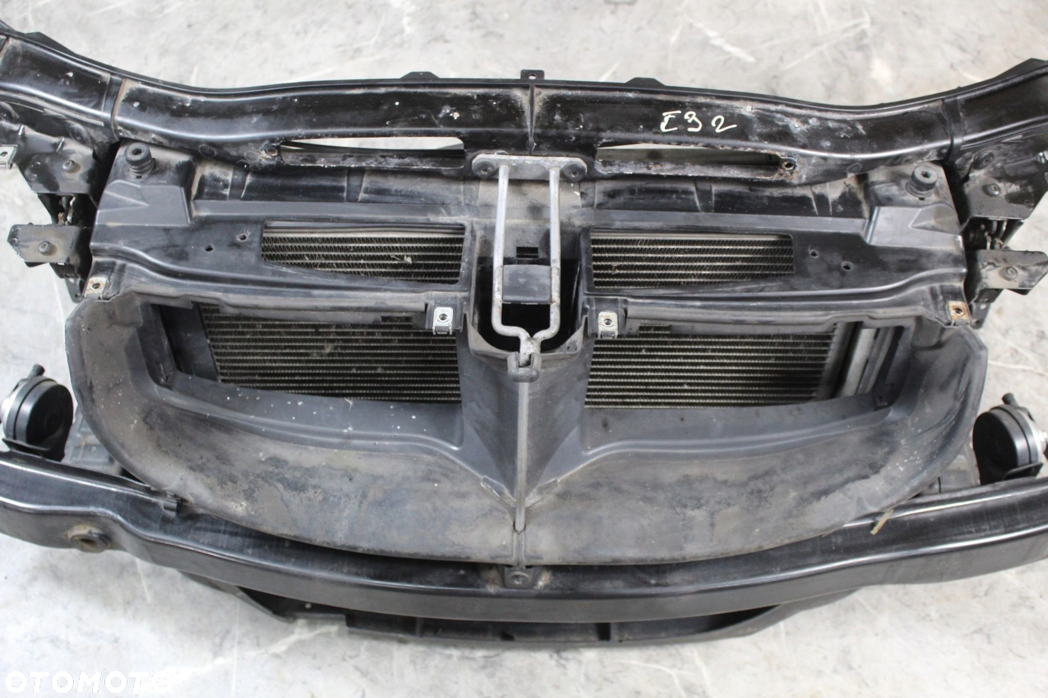 PAS PRZEDNI CHŁODNICE BMW E92 E93 2.5B 3.0B N52B30 WENTYLATOR - 3