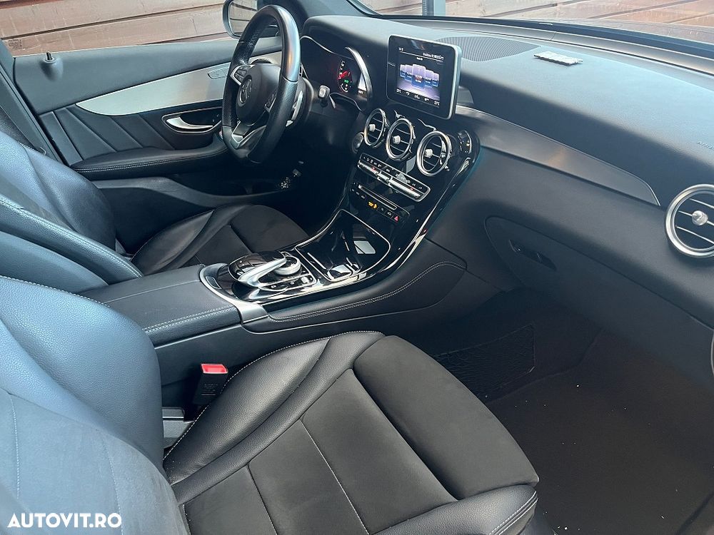 Mercedes-Benz GLC 220 d 4MATIC 9G-TRONIC - 8