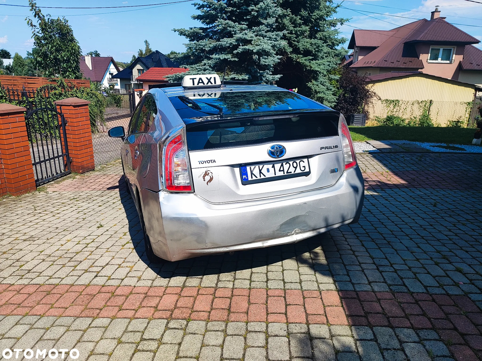 Toyota Prius 1.8 HSD Premium - 9