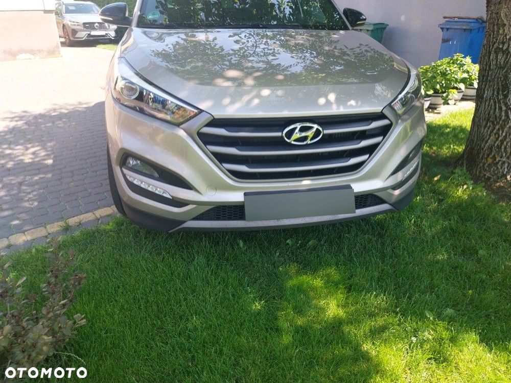 Hyundai Tucson 1.7 CRDI BlueDrive GO 2WD - 8
