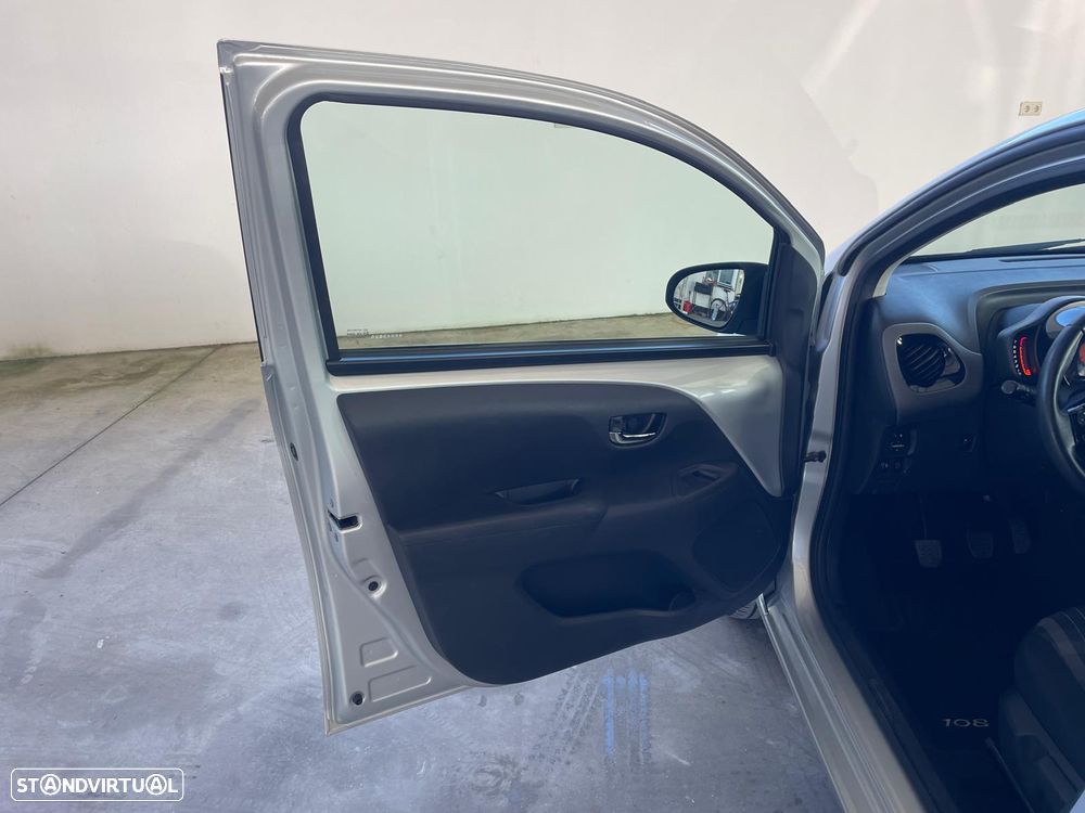 Peugeot 108 1.0 VTI Allure - 18