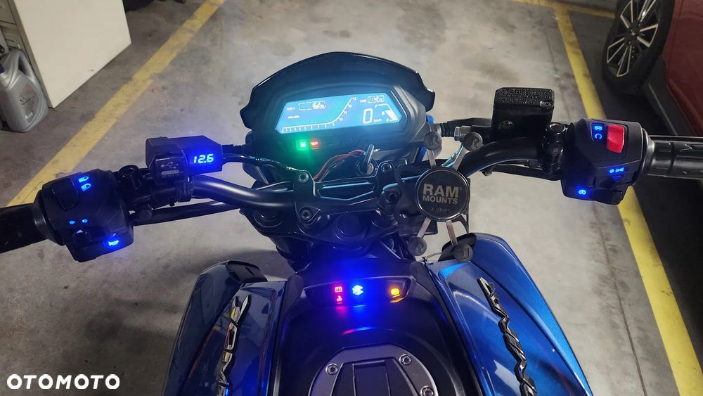 Bajaj Dominar 400 - 4