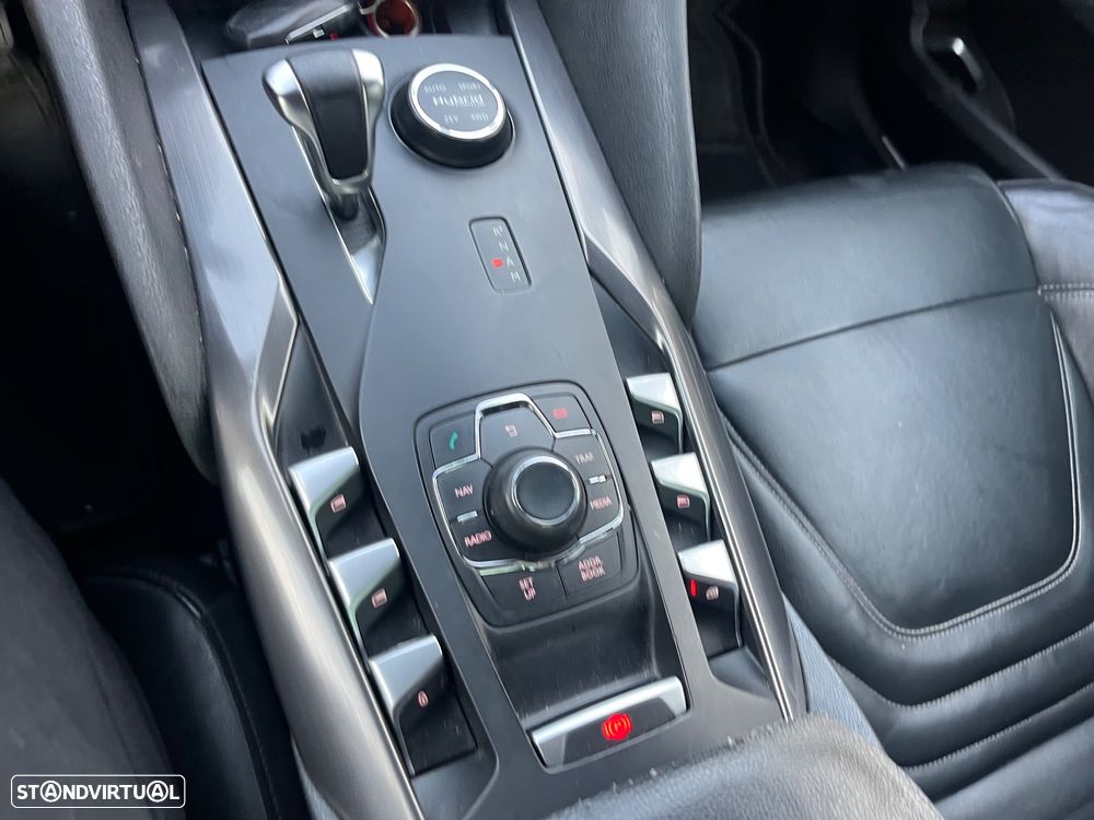 Citroën DS5 2.0 HDi Hybrid4 Sport Chic CMP6 - 18