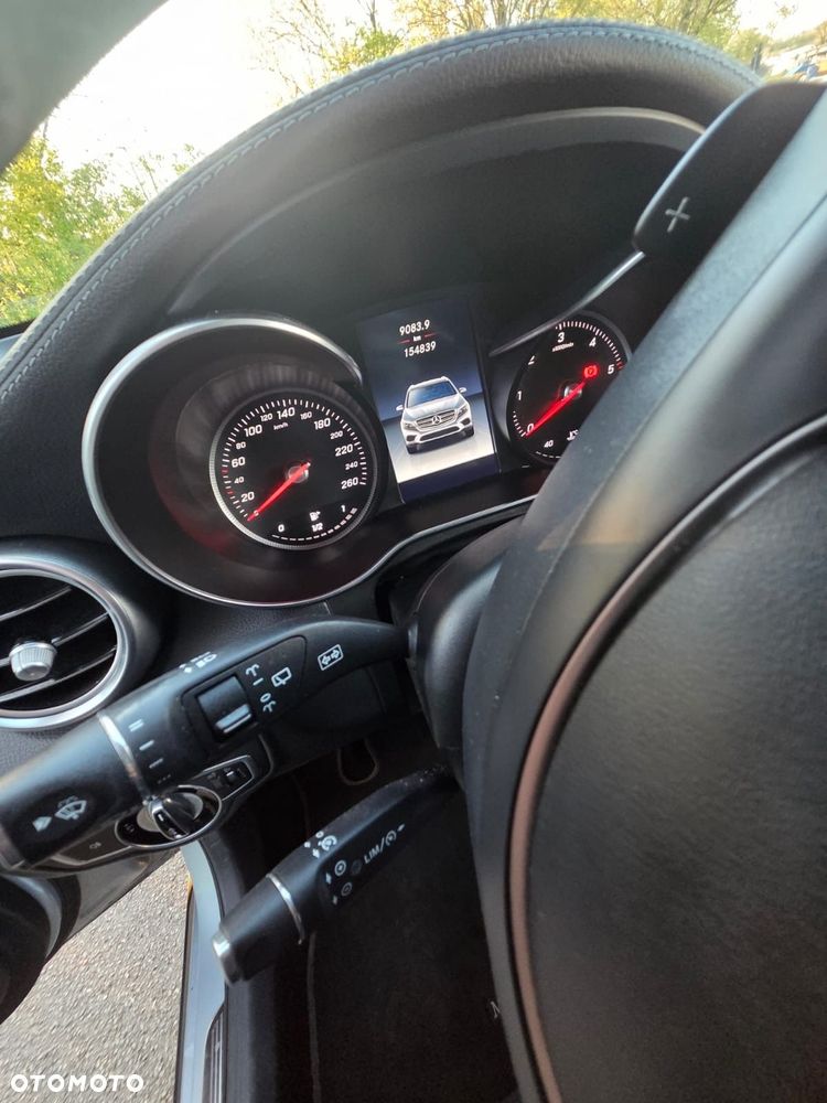 Mercedes-Benz GLC 220 d 4-Matic - 9