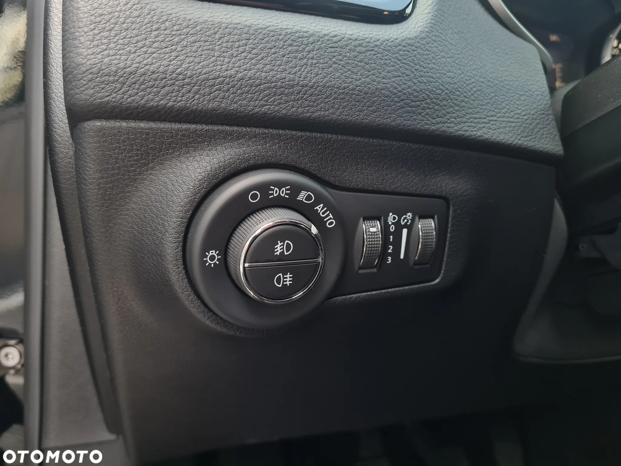 Jeep Compass 1.4 TMair Limited FWD S&S - 11
